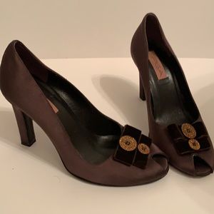 Via Spiga Satin Heel with Gold accent